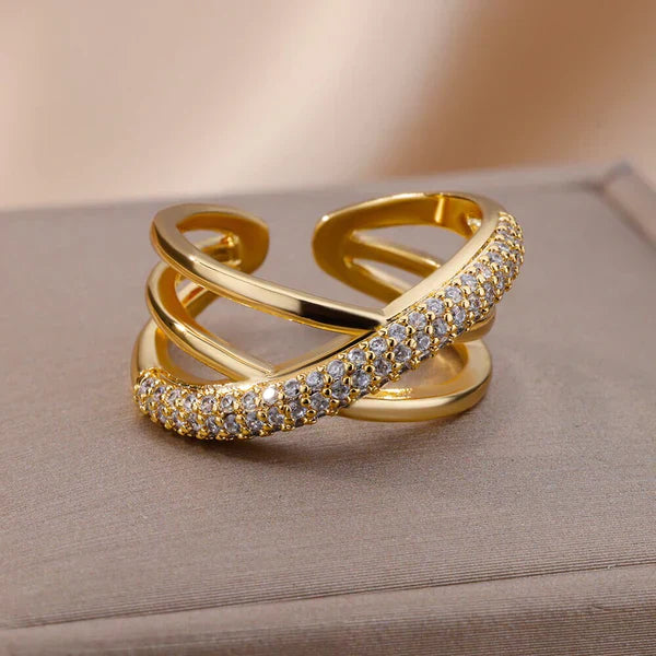 Close-up of crystal accents on Orpor Ring