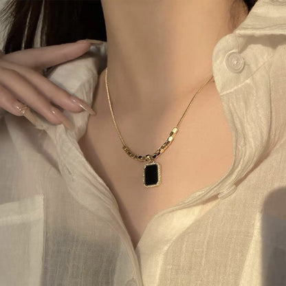 Handcrafted Onyx Necklace with refined craftsmanship and luxurious finish