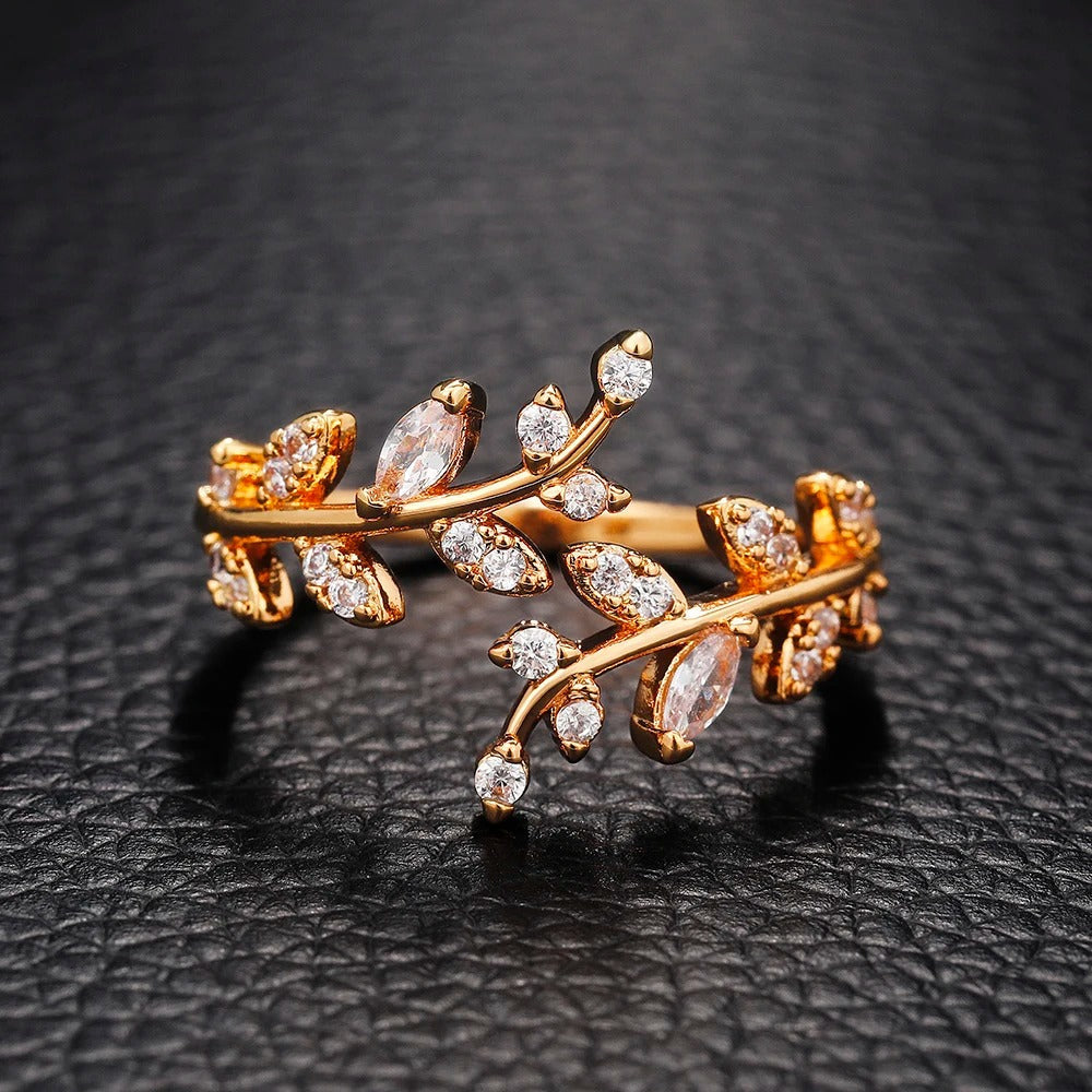 Rose gold Feuille Ring with leaf design and crystal accents
